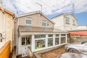 Photo 1- click for photo gallery